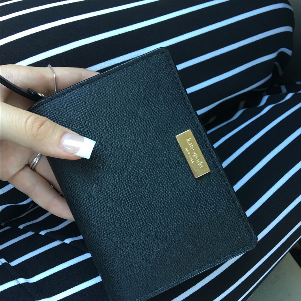 kate spade key chain wallet!